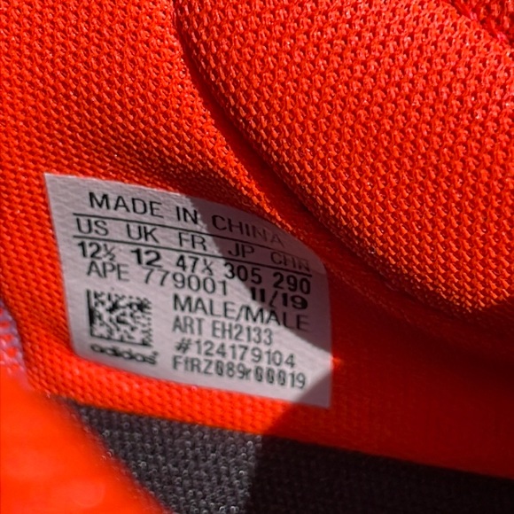 Adidas Original D.O.N. Issue #1 Basketball Shoes - Picture 8 of 8